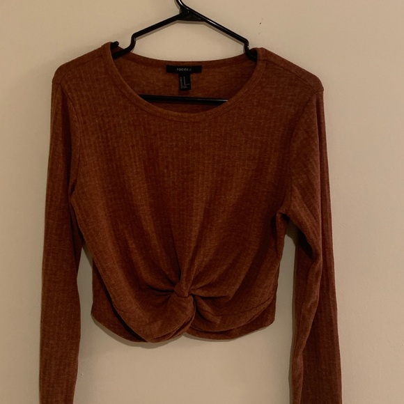 Forever 21 Long Sleeve Crop Top - Picture 2 of 5